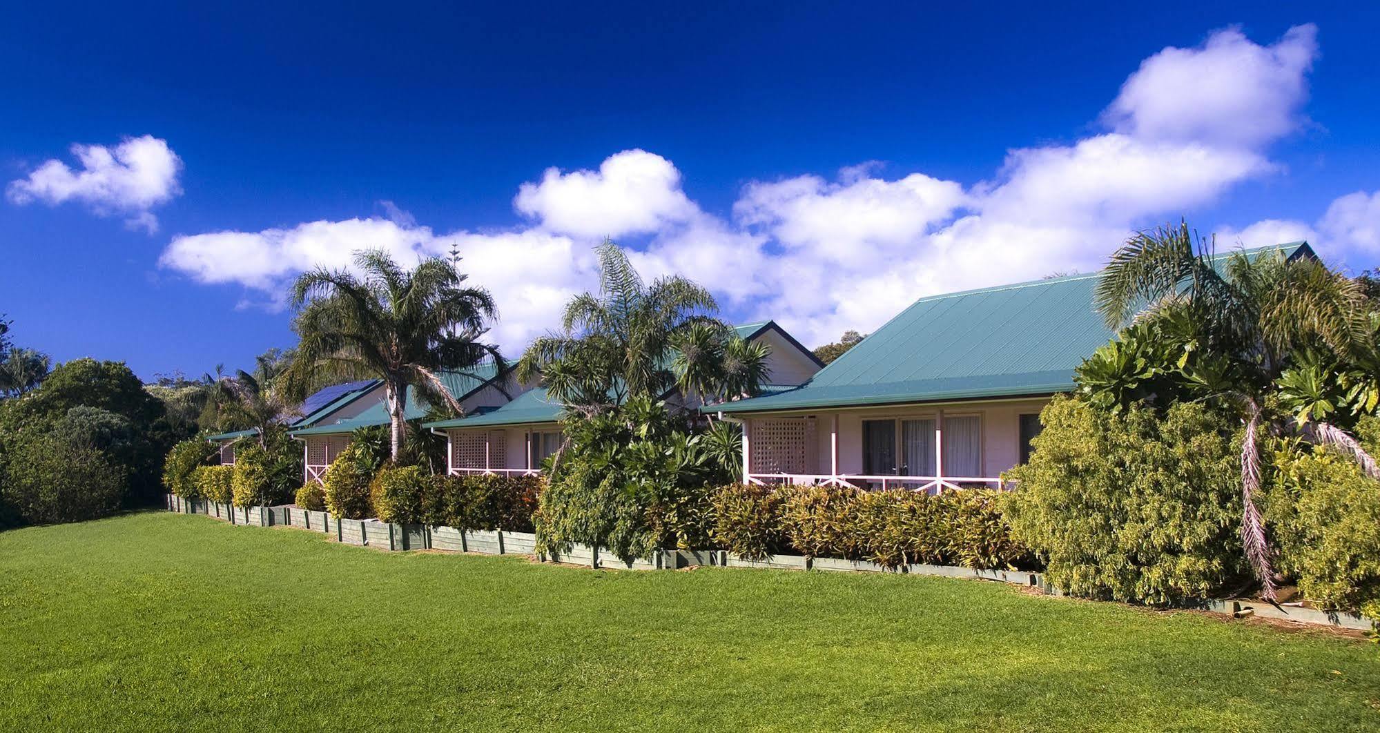 Poinciana Cottages Burnt Pine Ngoại thất bức ảnh